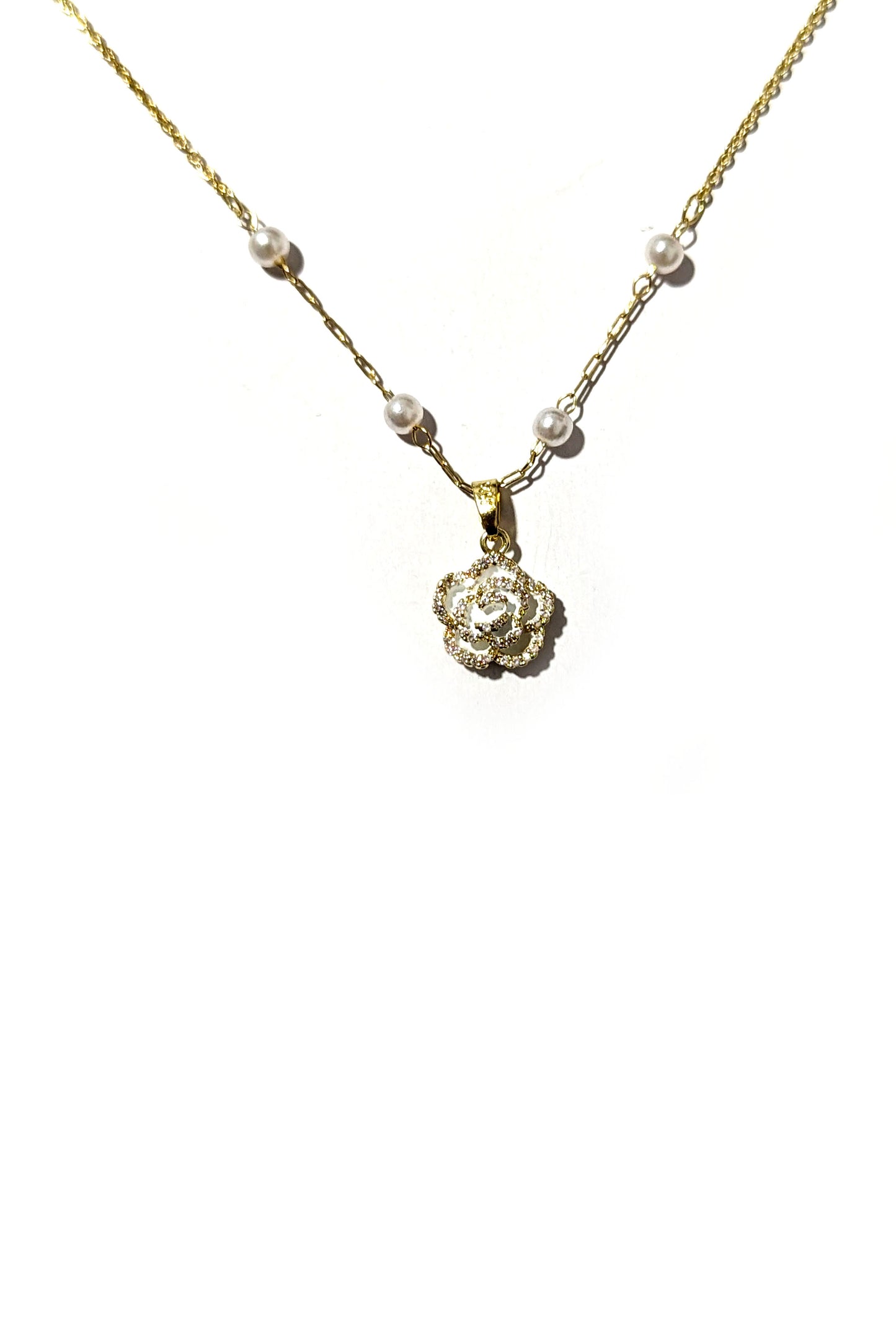 Floral Pearl Necklace