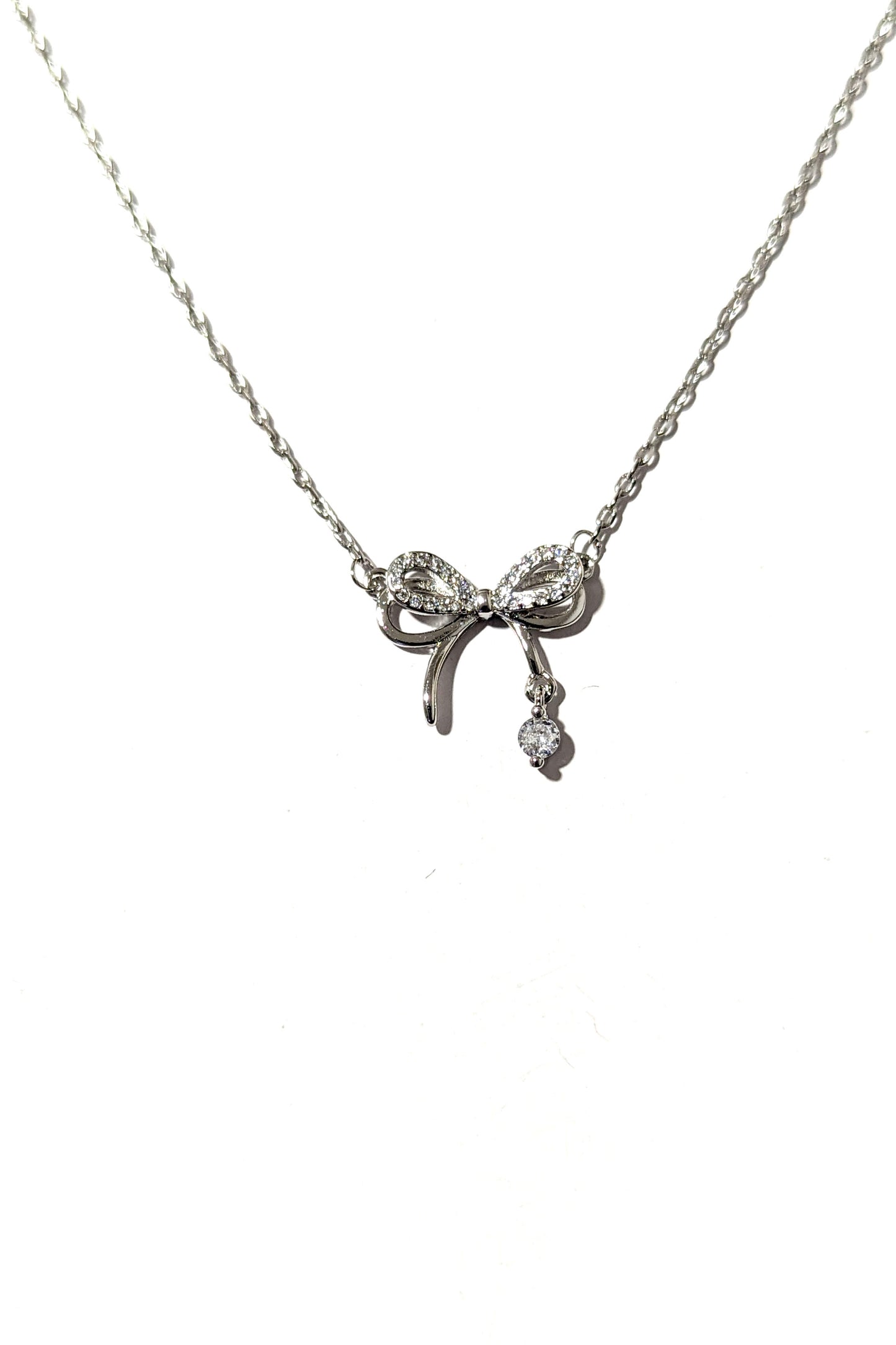 Silver Ribbon Necklace